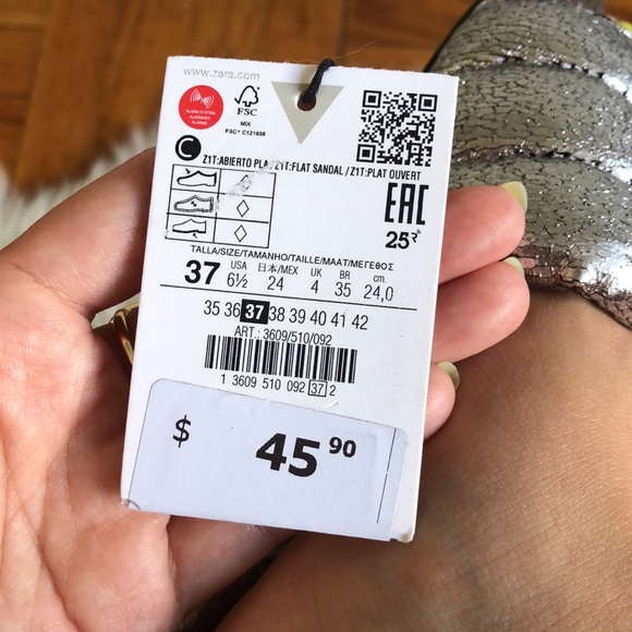 Silver Zara puff sandals (size 6.5 / EU 37) - Picture 8 of 8